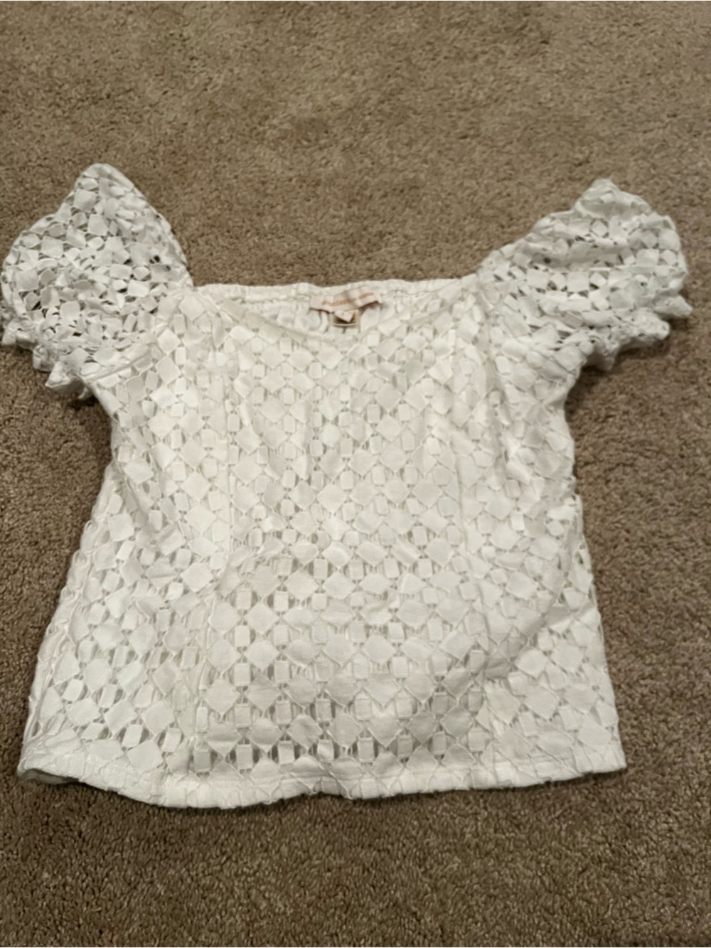 Monteau White Floral Lace Puff-Sleeve Top